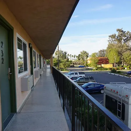 Americas Best Value Inn Thousand Oaks Exterior foto